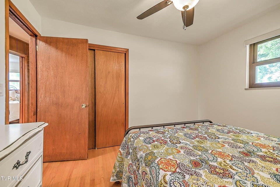 Photo #22: 204 Cowan Drive