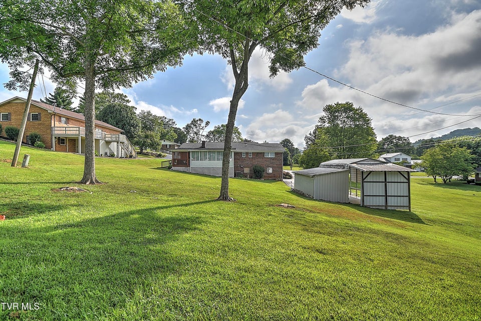 Photo #51: 204 Cowan Drive
