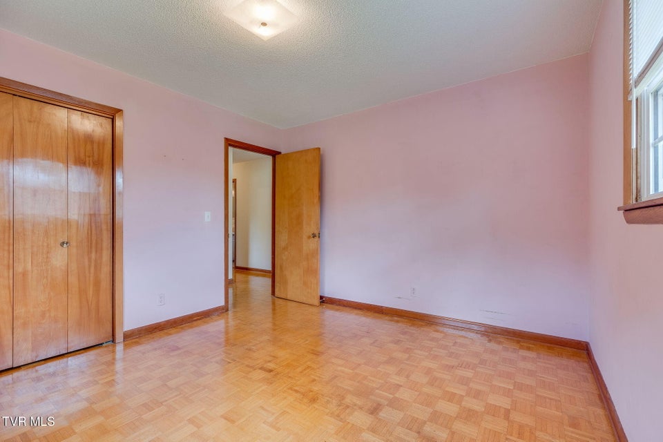 Photo #28: 177 Ridgeland Drive