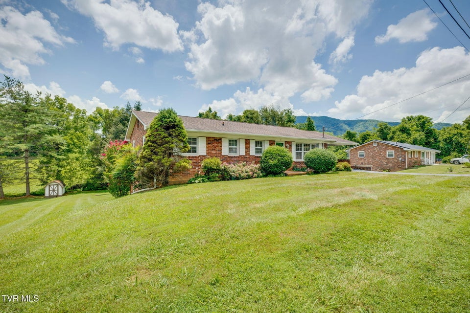 Photo #2: 177 Ridgeland Drive