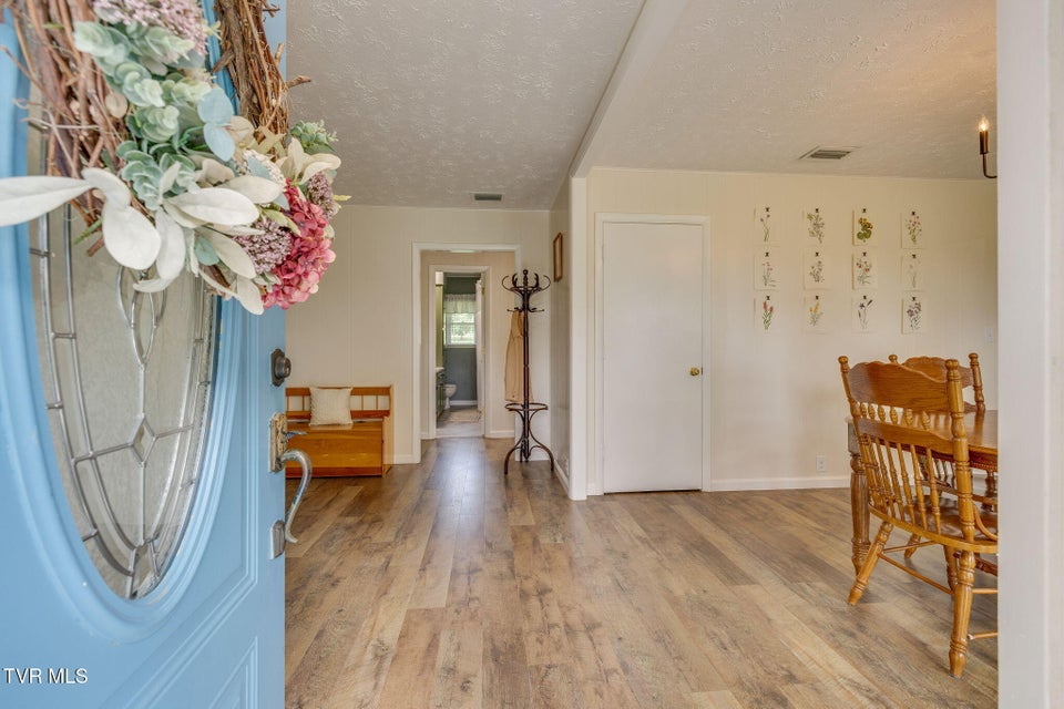 Photo #6: 576 Buckingham Road