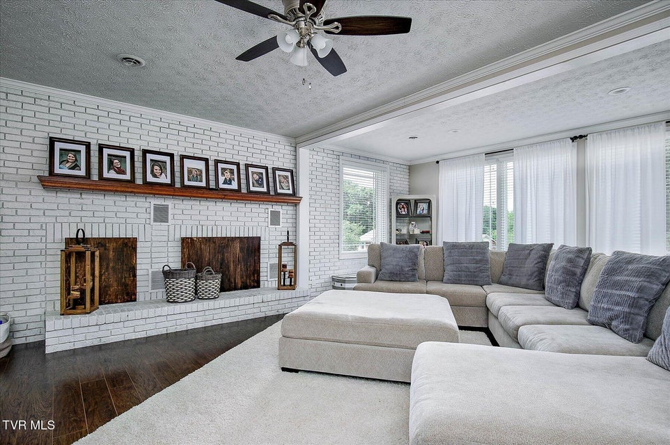Photo #19: 517 Forestdale Road