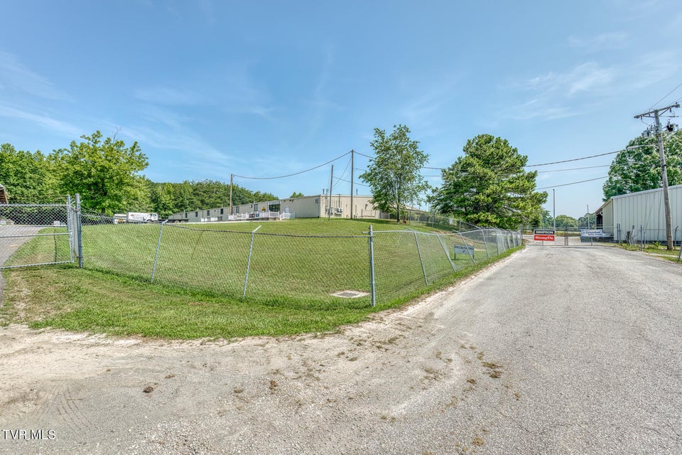 Photo #30: 801 Larry Byrd Road