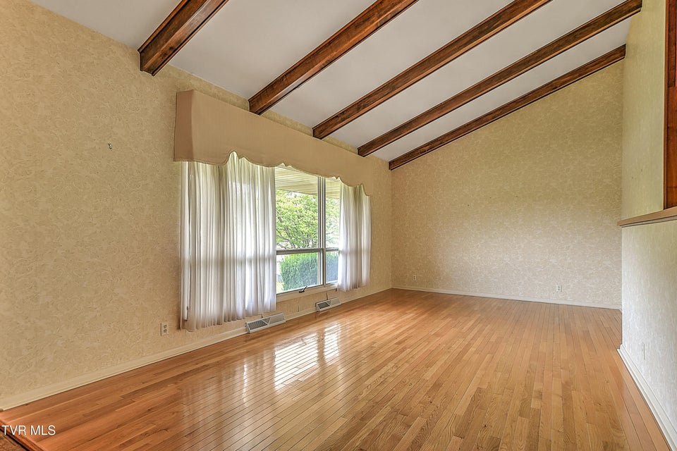 Photo #5: 106 Davis Road