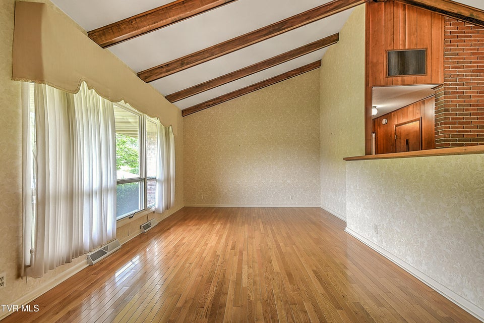 Photo #6: 106 Davis Road
