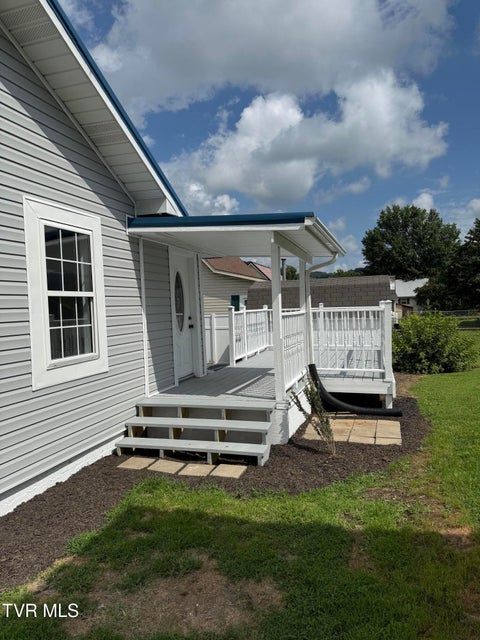 Photo #5: 701 1st Street