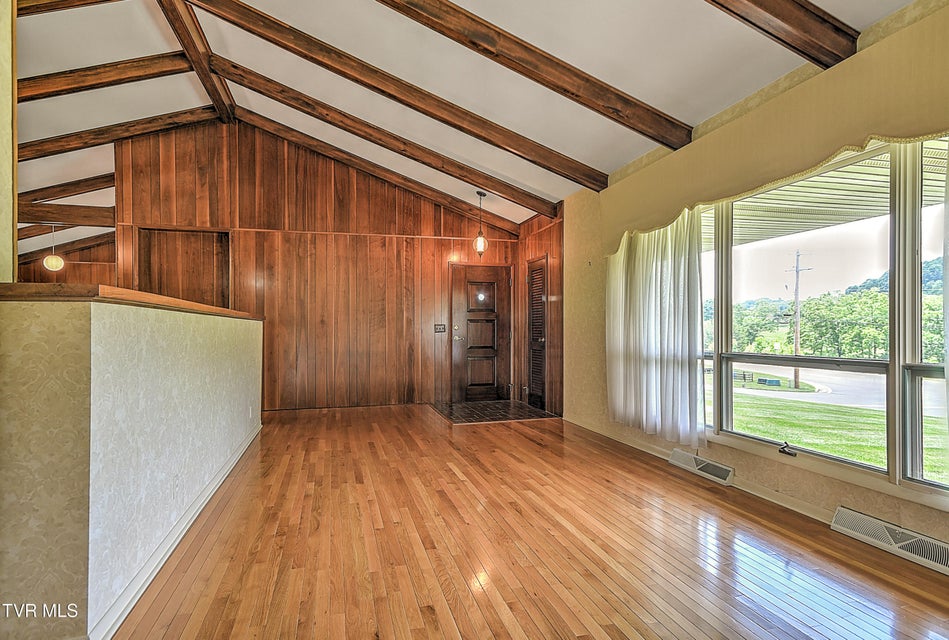 Photo #10: 106 Davis Road
