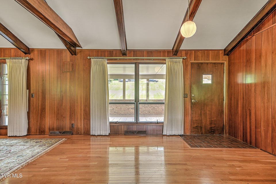 Photo #18: 106 Davis Road