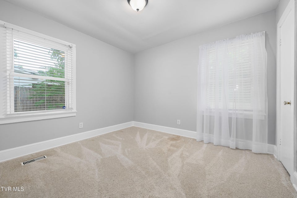 Photo #19: 310 Johnston Avenue