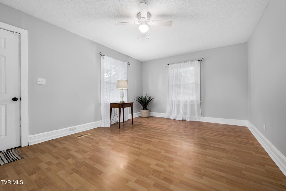 Photo #9: 310 Johnston Avenue