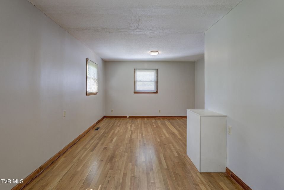 Photo #29: 126 Fairlawn Drive