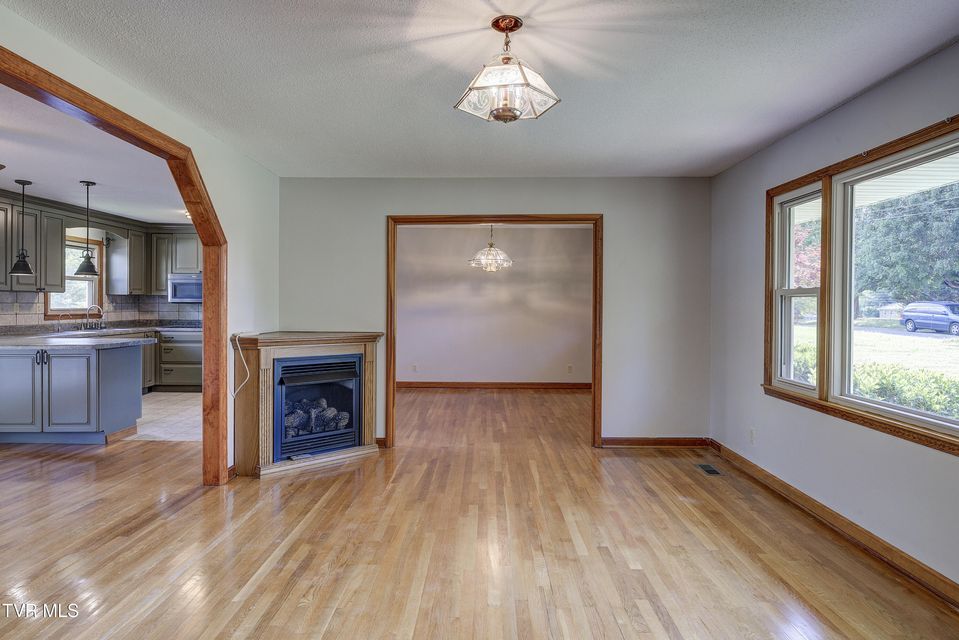 Photo #16: 126 Fairlawn Drive