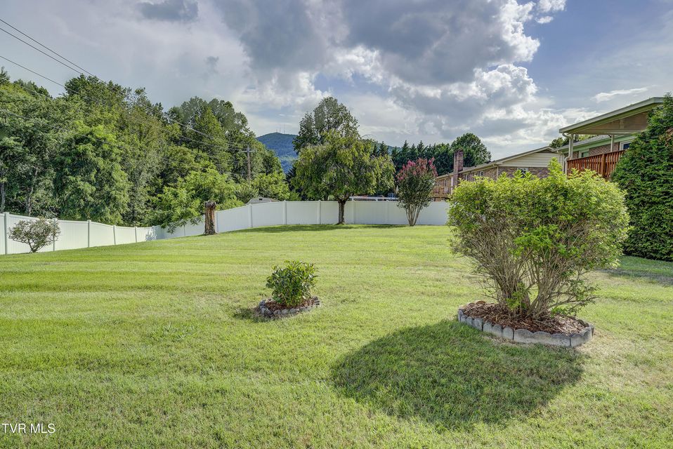 Photo #8: 126 Fairlawn Drive