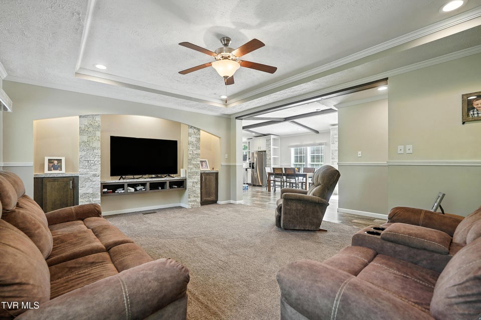Photo #17: 206 Wampler Avenue