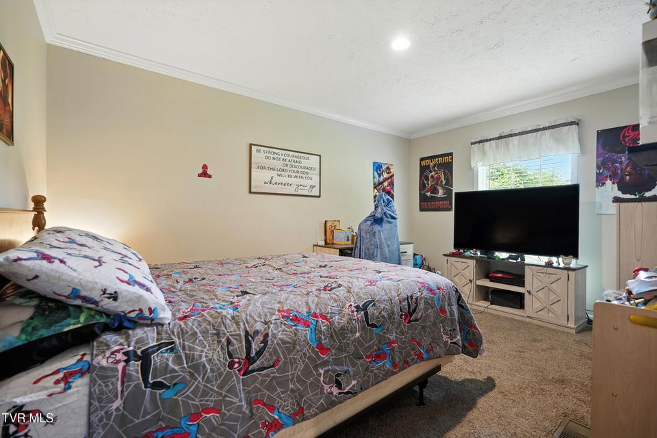 Photo #22: 206 Wampler Avenue
