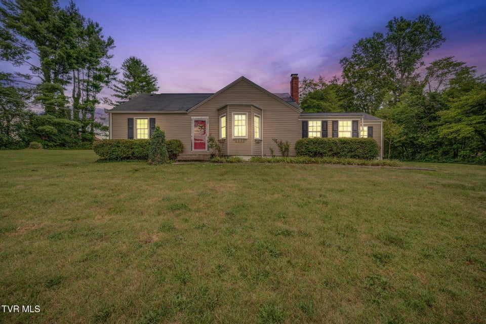 Photo #2: 1837 Holston Drive