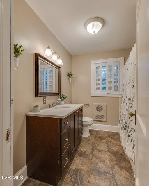 Photo #29: 1837 Holston Drive