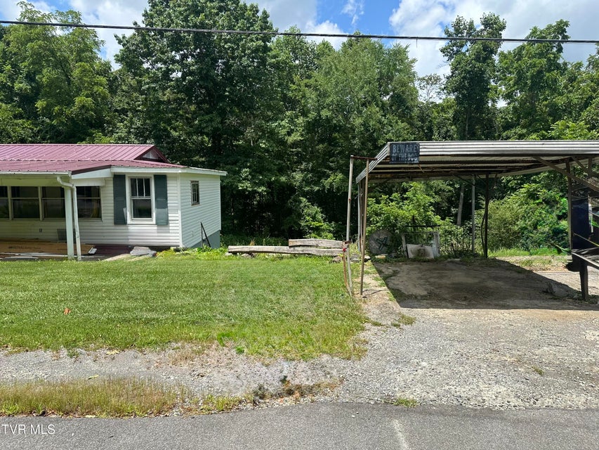 Photo #3: 453 Beechwood Road