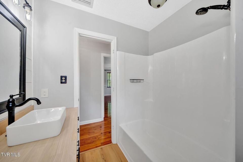Photo #29: 100 Fairhaven Drive