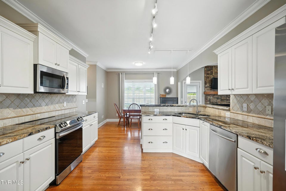Photo #13: 118 Ridgeview Meadows Drive