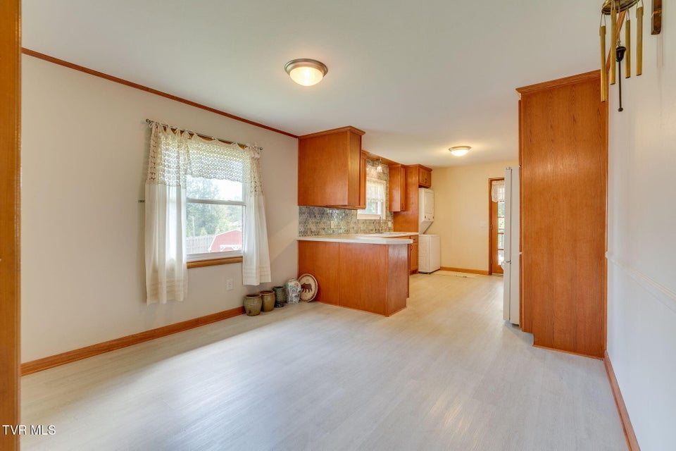 Photo #10: 4515 Belvedere Lane