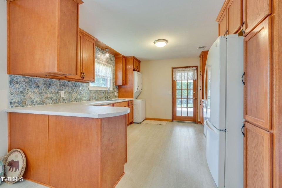 Photo #11: 4515 Belvedere Lane