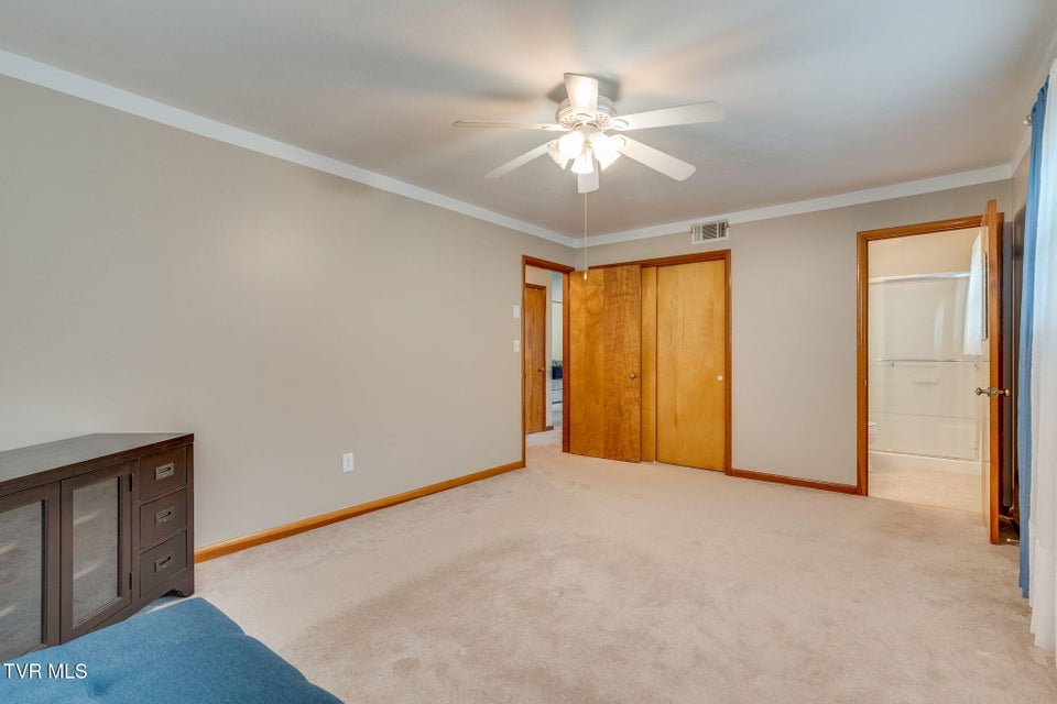 Photo #17: 4515 Belvedere Lane