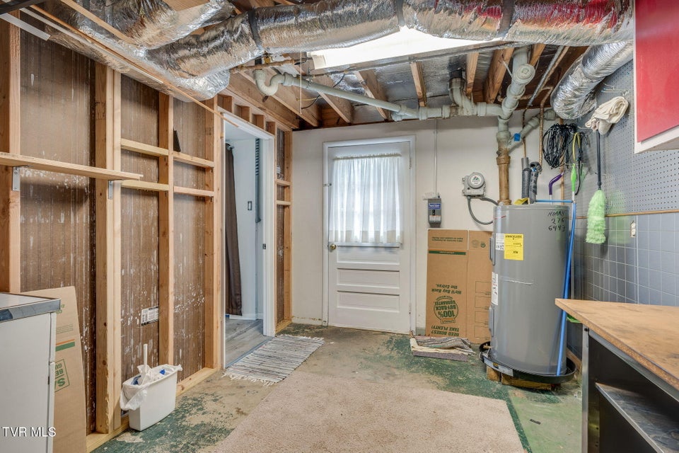 Photo #35: 4515 Belvedere Lane