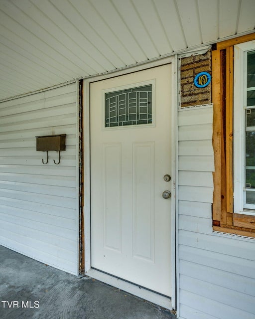 Photo #4: 1625 Vance Street