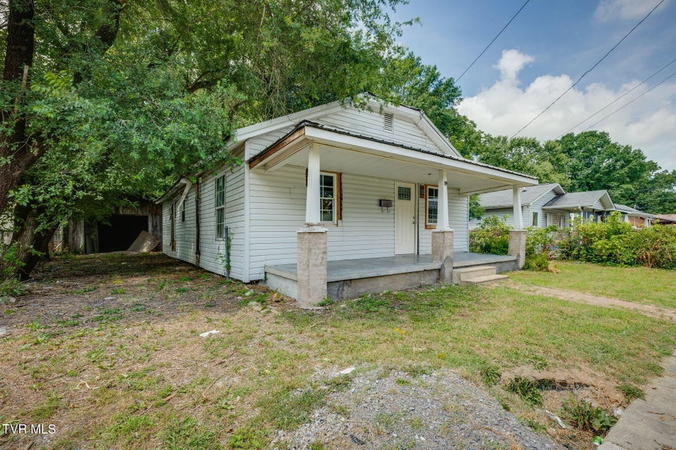 Photo #2: 1625 Vance Street