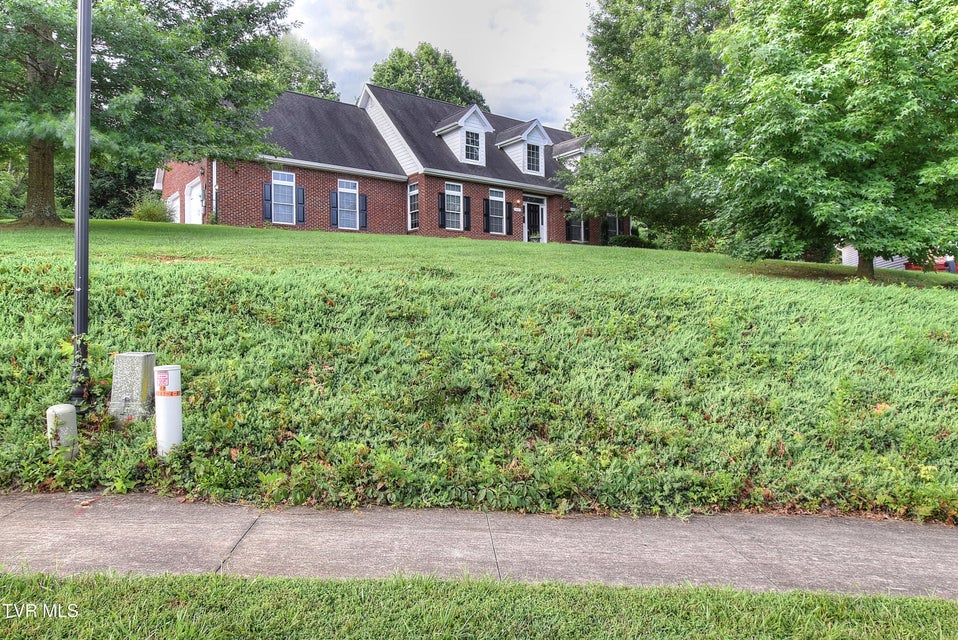 Photo #2: 1083 Carriage Hills Place