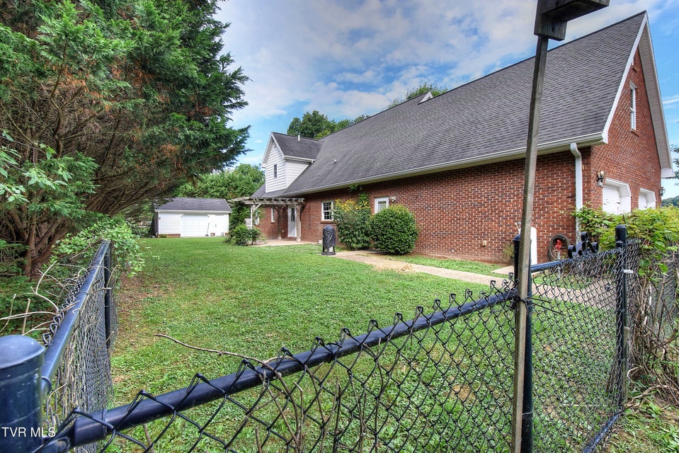 Photo #40: 1083 Carriage Hills Place