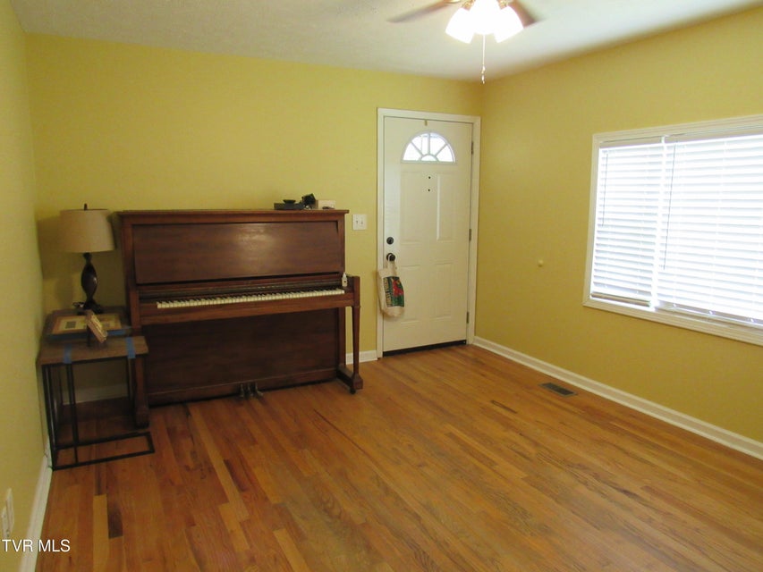 Photo #7: 1557 Greenfield Avenue
