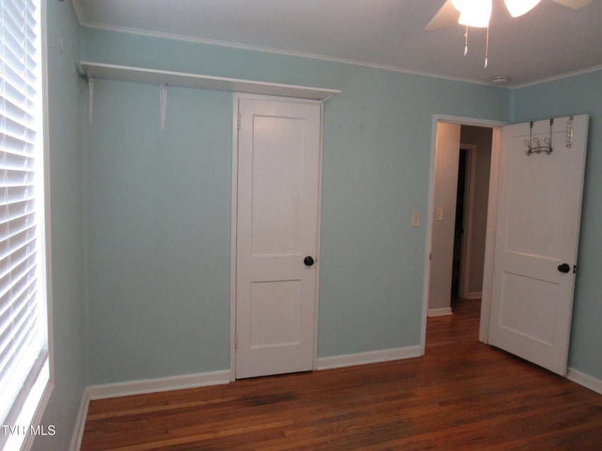 Photo #9: 1557 Greenfield Avenue