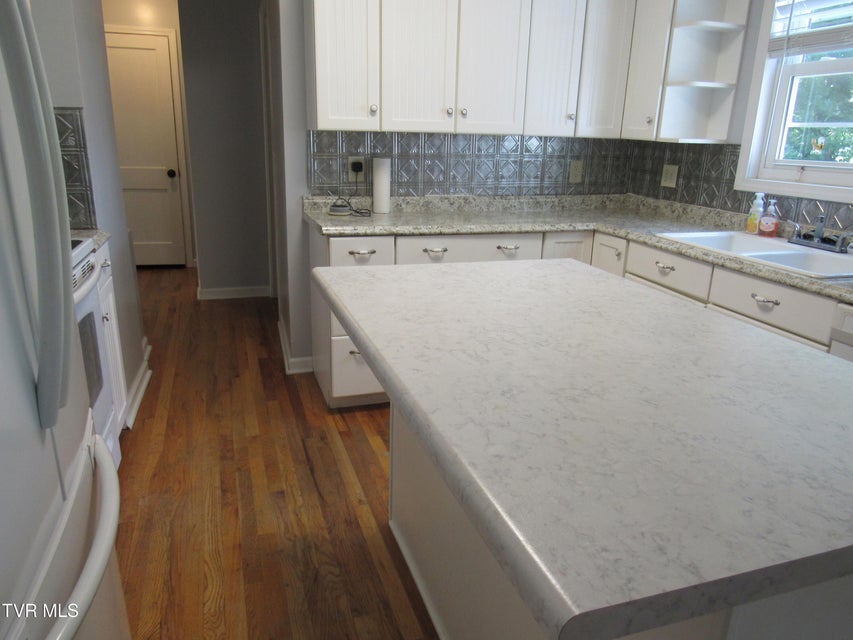 Photo #19: 1557 Greenfield Avenue
