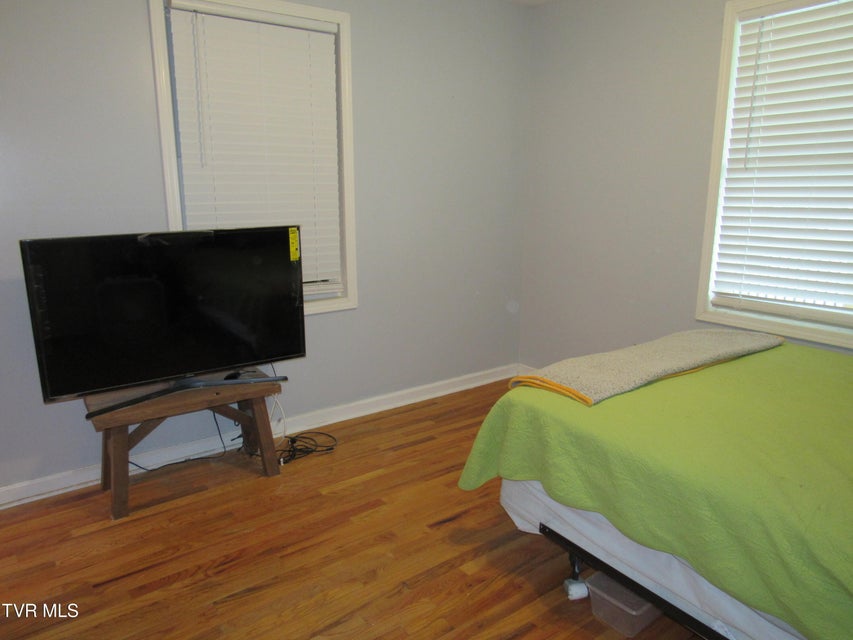 Photo #26: 1557 Greenfield Avenue