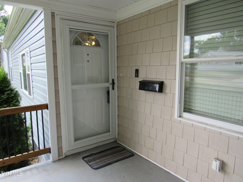 Photo #3: 1557 Greenfield Avenue