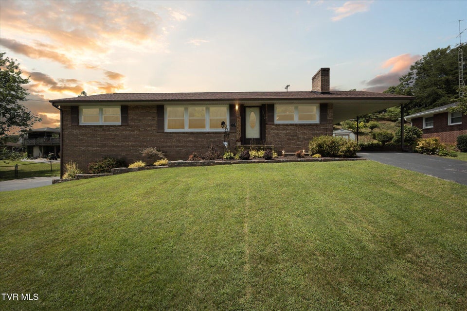 Photo #2: 1712 Green Valley Drive