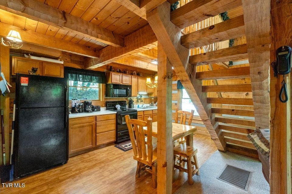 Photo #24: 2109 Quail Run Way