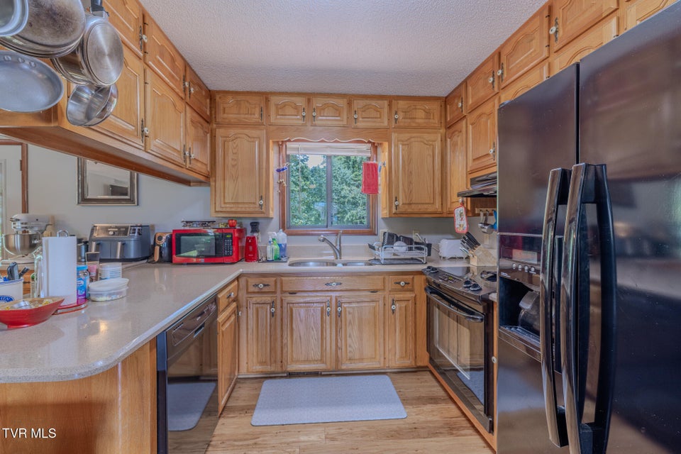 Photo #7: 109 Headtown Road