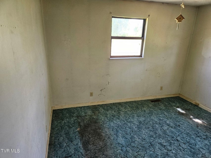Photo #2: 1433 Silver City Road