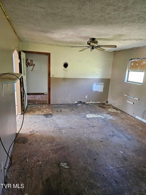 Photo #9: 1433 Silver City Road
