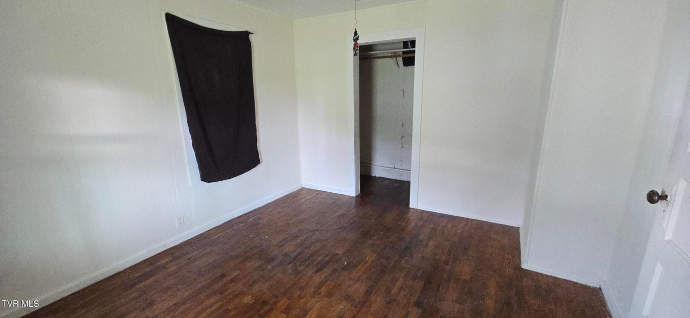 Photo #15: 3137 Bloomingdale Road