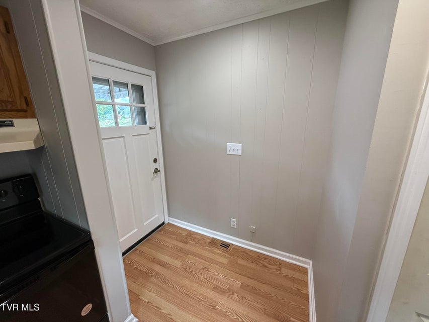 Photo #9: 1317 Garden Drive