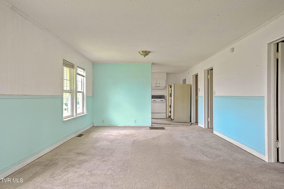 Photo #5: 1408 College Street