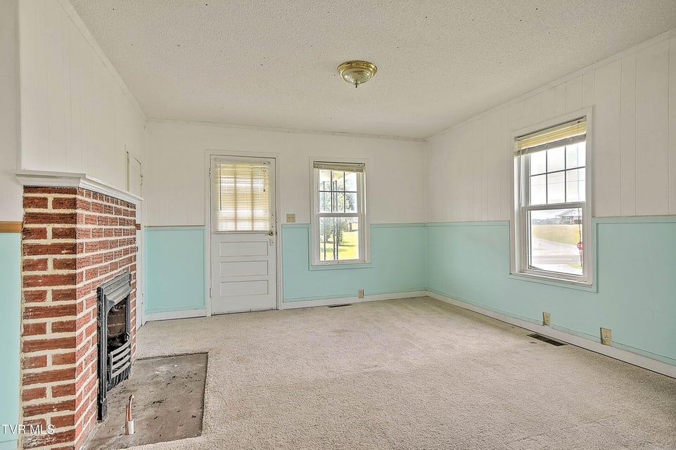 Photo #6: 1408 College Street