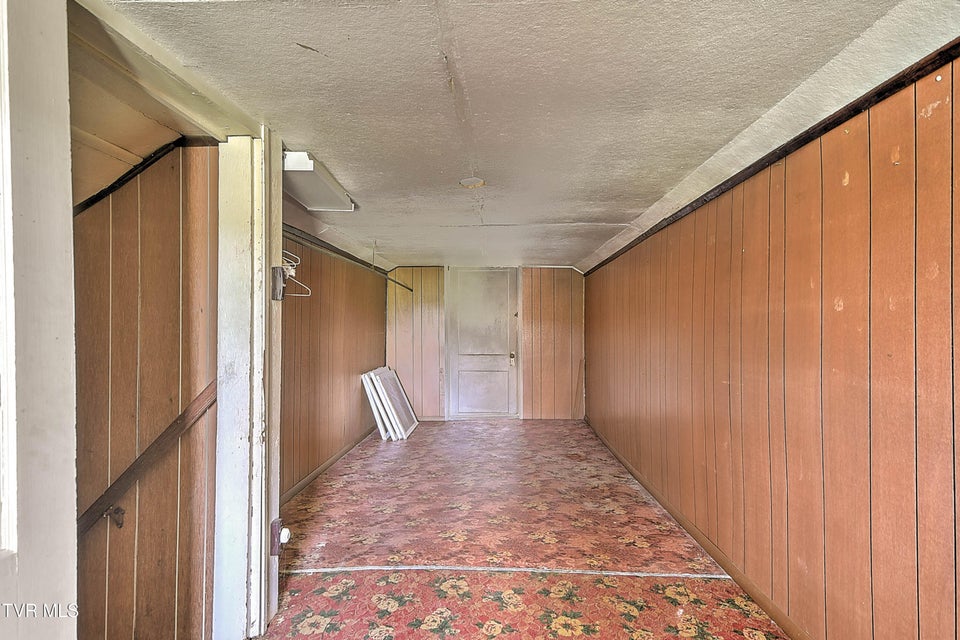 Photo #22: 1408 College Street