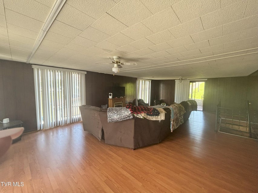 Photo #7: 6002 Mew Road