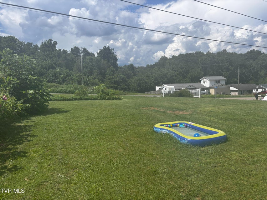 Photo #4: 6002 Mew Road