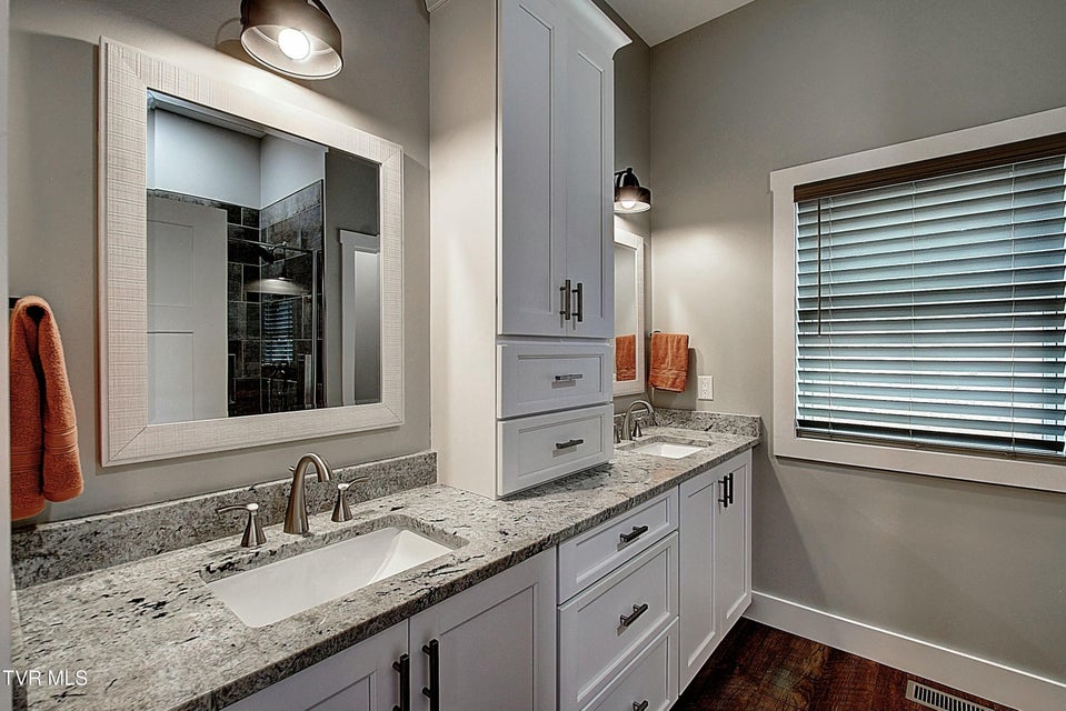 Photo #29: 104 Leedham Road